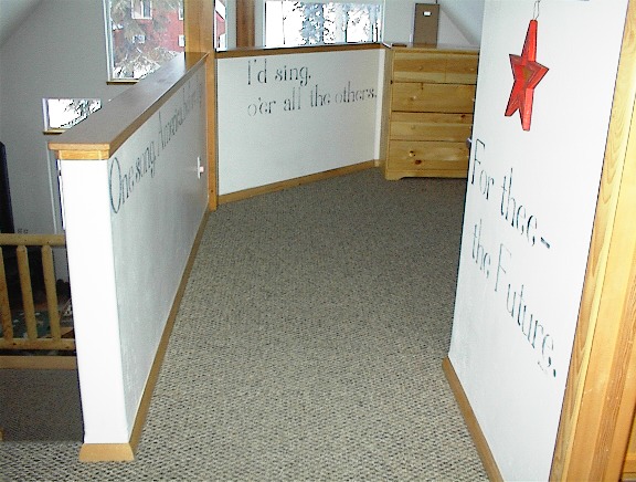 Click here to see more pictures of the loft.